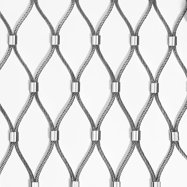 Nishabni himoya qilish Zanglamaydigan po'latdan yasalgan roz